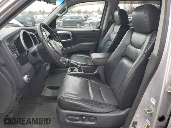 2006 Honda Ridgeline RTL z VIN 2HJYK16596H505685, wystawiony jako Copart lot #50351155 z przebiegiem 171 476 mil mil oraz Czysty tytuł • Clean title. Historia ofert i sprzedaży dostępna na DreamBid. Obrazek 7.