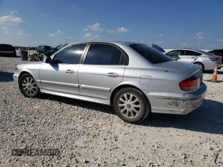 2004 Hyundai Sonata GLS with VIN KMHWF35H24A000585, listed as a Copart auction lot 59238264 with 119,864 mi miles and Salvage Title. Bid and sale history available at carsss.com. Image 2.