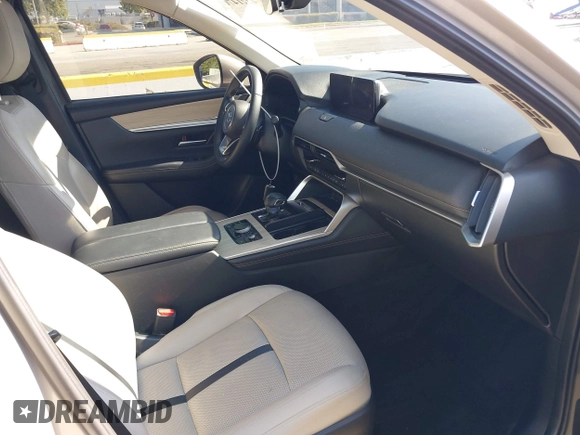 2024 Mazda CX-90 Preferred Plus with VIN JM3KKCHD2R1108548, listed as a IAAI auction lot 42214701 with 41,239 mi miles and . Bid and sale history available at DreamBid. Image 5.
