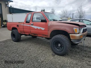 1990 Toyota Pickup с VIN JT4RN13P3L6015603, выставлен на аукционе Copart как лот 50994505 с пробегом 198 836 миль миль и Чистый • Clean title. История ставок и продаж доступна на DreamBid. Изображение 4.