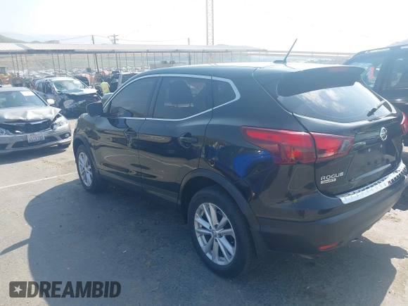 2017 Nissan Rogue SV with VIN JN1BJ1CP6HW021810, listed as a IAAI auction lot 42174714 with 91,180 mi miles and . Bid and sale history available at DreamBid. Image 3.