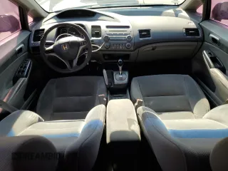 2009 Honda Civic LX z VIN 1HGFA16549L003786, wystawiony jako Copart lot #58315565 z przebiegiem 238 961 mil mil oraz Szkoda całkowita • Salvage title. Historia ofert i sprzedaży dostępna na DreamBid. Obrazek 8.