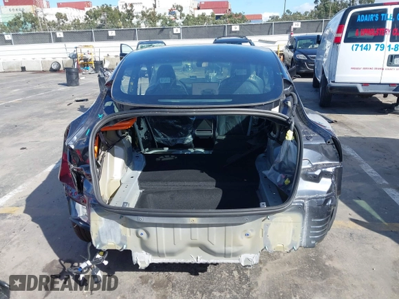 2024 Tesla Model 3 z VIN 5YJ3E1EA2RF867095, wystawiony jako IAAI lot #41550546 z przebiegiem 3 mil mil oraz . Historia ofert i sprzedaży dostępna na DreamBid. Obrazek 16.