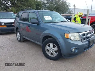 2010 Ford Escape XLT с VIN 1FMCU0D75AKC62803, выставлен на аукционе IAAI как лот 41529501 с пробегом 66 736 миль миль и . История ставок и продаж доступна на DreamBid. Изображение 1.