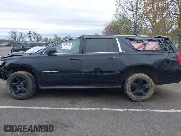 2018 Chevrolet Suburban LT z VIN 1GNSKHKC7JR382685, wystawiony jako IAAI lot #42077286 z przebiegiem 137 206 mil mil oraz . Historia ofert i sprzedaży dostępna na DreamBid. Obrazek 14.