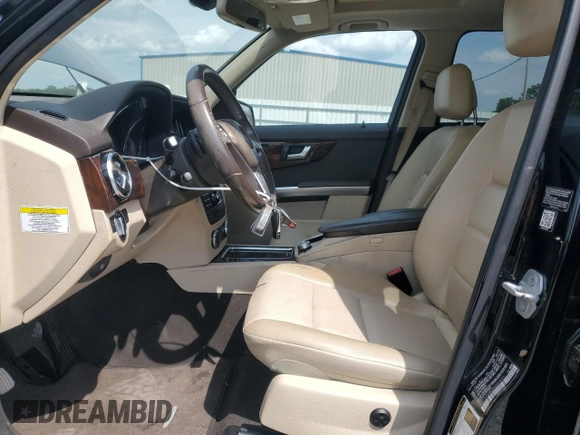 2014 Mercedes-Benz GLK 350 with VIN WDCGG5HB9EG327910, listed as a Copart auction lot 57227525 with 127,262 mi miles and Clean Title. Bid and sale history available at DreamBid. Image 7.