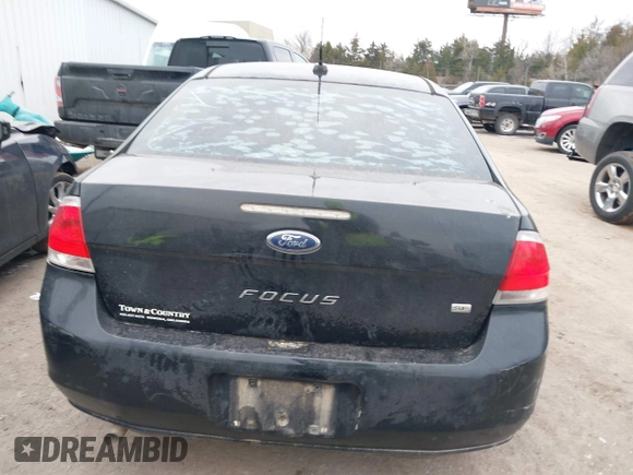 2010 Ford Focus SE with VIN 1FAHP3FN8AW296439, listed as a IAAI auction lot 41576960 with 210,833 mi miles. Bid and sale history available at carsss.com. Image 17.