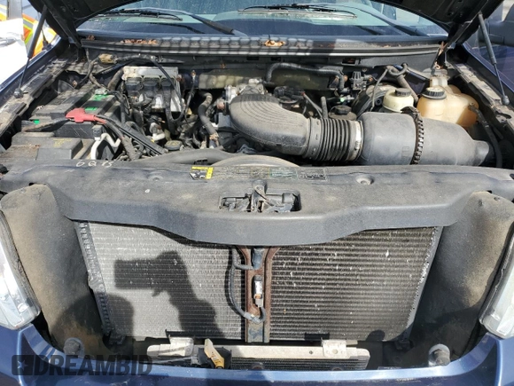 2004 Ford F-150 XL with VIN 1FTRF14W84NA81011, listed as a Copart auction lot 46833595 with 93,782 mi miles and Clean Title. Bid and sale history available at DreamBid. Image 11.