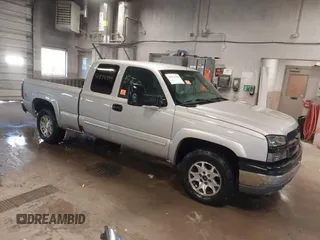 2005 Chevrolet Silverado 1500 Z71 with VIN 1GCEK19B05E163820, listed as a IAAI auction lot 41874394 with Not Provided miles and . Bid and sale history available at DreamBid. Image 1.