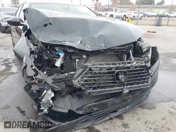 2024 Honda Accord EX с VIN 1HGCY1F30RA031898, выставлен на аукционе IAAI как лот 41059841 с пробегом 24 368 миль миль и . История ставок и продаж доступна на DreamBid. Изображение 6.