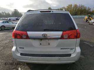 2010 Toyota Sienna XLE z VIN 5TDDK4CC3AS034036, wystawiony jako Copart lot #78494514 z przebiegiem 208 928 mil mil oraz Szkoda całkowita • Salvage title. Historia ofert i sprzedaży dostępna na DreamBid. Obrazek 6.