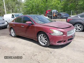 2009 Nissan Maxima S with VIN 1N4AA51E49C861482, listed as a IAAI auction lot 42189955 with 174,013 mi miles and . Bid and sale history available at DreamBid. Image 1.