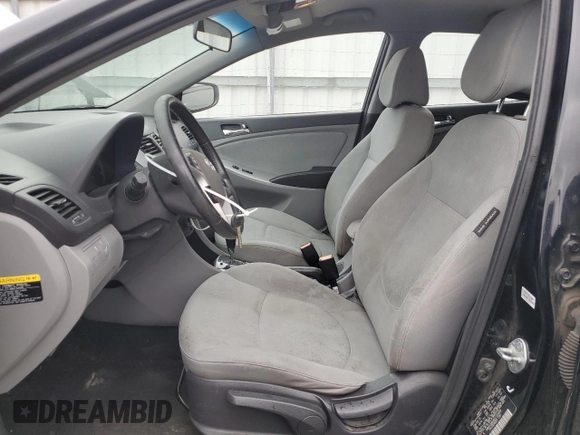 2014 Hyundai Accent SE z VIN KMHCU5AE4EU183469, wystawiony jako Copart lot #52501505 z przebiegiem 112 034 mil mil oraz Szkoda całkowita • Salvage title. Historia ofert i sprzedaży dostępna na DreamBid. Obrazek 7.
