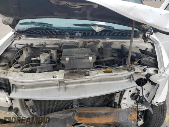 2000 Chevrolet Astro with VIN 1GNEL19W7YB206577, listed as a Copart auction lot 50245365 with Not Provided miles and Salvage Title. Bid and sale history available at carsss.com. Image 13.