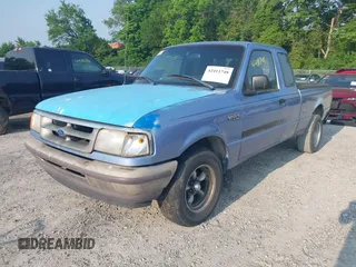 1997 Ford Ranger XLT z VIN 1FTCR14X3VPA36389, wystawiony jako IAAI lot #42411748 z przebiegiem 245 802 mil mil oraz . Historia ofert i sprzedaży dostępna na DreamBid. Obrazek 2.
