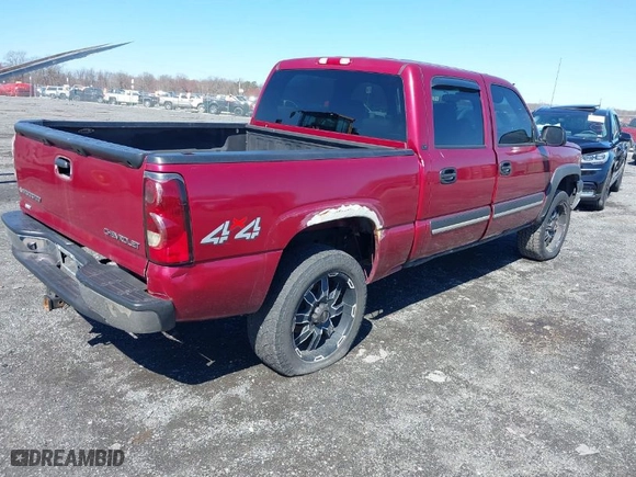 2004 Chevrolet Silverado 1500 Crew Cab Z71 with VIN 2GCEK13T141321132, listed as a IAAI auction lot 41618562 with 180,373 mi miles. Bid and sale history available at carsss.com. Image 4.