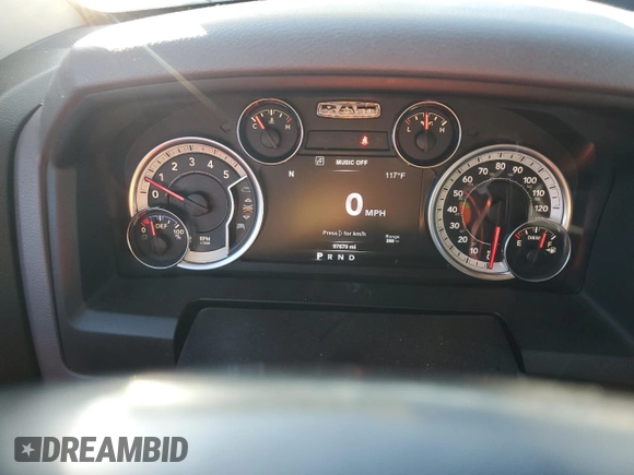 2018 Ram 2500 Big Horn with VIN 3C6UR5DL1JG428074, listed as a Copart auction lot 84492794 with 97,670 mi miles and Salvage Title. Bid and sale history available at carsss.com. Image 9.