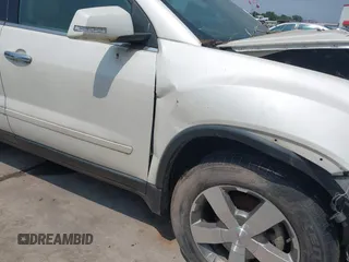 2012 GMC Acadia SLT1 with VIN 1GKKRREDXCJ190066, listed as a IAAI auction lot 42183440 with 138,711 mi miles. Bid and sale history available at carsss.com. Image 6.
