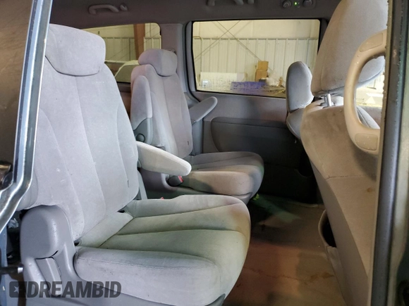 2006 Kia Sedona LX with VIN KNDMB233666079693, listed as a Copart auction lot 44993745 with 187,600 mi miles and Salvage Title. Bid and sale history available at carsss.com. Image 11.