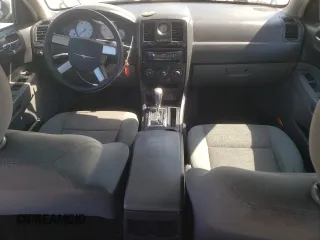 2005 Chrysler 300 with VIN 2C3JA43R65H621284, listed as a Copart auction lot 52372225 with 139,417 mi miles and Salvage Title. Bid and sale history available at carsss.com. Image 8.