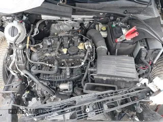 2017 Volkswagen Golf S z VIN 3VWH17AU9HM513277, wystawiony jako IAAI lot #41724269 z przebiegiem 165 315 mil mil oraz . Historia ofert i sprzedaży dostępna na DreamBid. Obrazek 10.