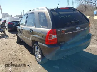 2010 Kia Sportage LX with VIN KNDKGCA32A7697677, listed as a IAAI auction lot 41694920 with 158,212 mi miles and . Bid and sale history available at carsss.com. Image 3.
