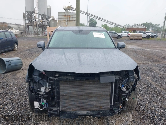 2024 Kia Telluride EX with VIN 5XYP34GC8RG493124, listed as a IAAI auction lot 42438819 with 20,320 mi miles and . Bid and sale history available at DreamBid. Image 13.