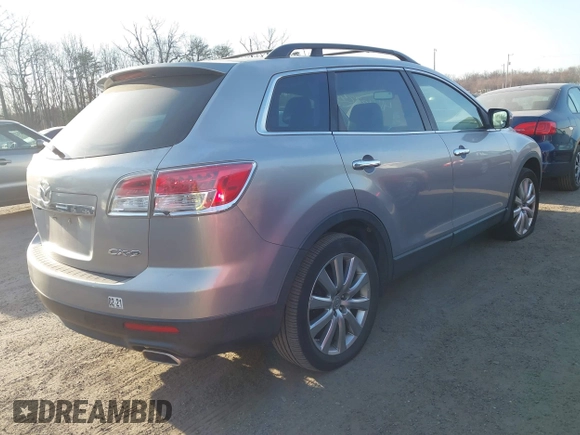 2008 Mazda CX-9 Sport with VIN JM3TB28A280147830, listed as a IAAI auction lot 41767744 with Not Provided miles and . Bid and sale history available at DreamBid. Image 4.