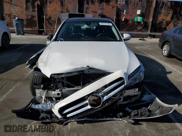 2015 Mercedes-Benz C 300 with VIN 55SWF4JBXFU079976, listed as a Copart auction lot 50727145 with 67,285 mi miles and Salvage Title. Bid and sale history available at carsss.com. Image 5.
