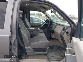 2009 Ford F-250 XL with VIN 1FTSW21519EA60463, listed as a IAAI auction lot 42086371 with 121,495 mi miles and . Bid and sale history available at DreamBid. Image 5.