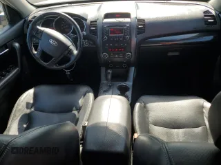 2011 Kia Sorento EX with VIN 5XYKU4A29BG116105, listed as a Copart auction lot 52570045 with 268,549 mi miles and Salvage Title. Bid and sale history available at carsss.com. Image 8.