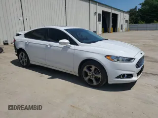 2013 Ford Fusion SE with VIN 3FA6P0HR3DR142301, listed as a Copart auction lot 53866605 with 67,928 mi miles and Salvage title. Bid and sale history available at DreamBid. Image 4.