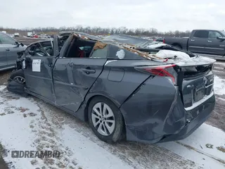 2017 Toyota Prius Two with VIN JTDKARFU2H3040367, listed as a IAAI auction lot 41617453 with Not Provided miles and . Bid and sale history available at DreamBid. Image 3.