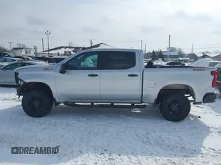 2020 Chevrolet Silverado 1500 Custom Trail Boss with VIN 3GCPYCEF7LG429531, listed as a IAAI auction lot 41555408 with 44,296 mi miles and . Bid and sale history available at DreamBid. Image 15.