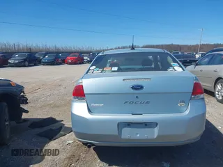 2008 Ford Focus SE with VIN 1FAHP33N28W137186, listed as a IAAI auction lot 41894328 with 150,854 mi miles. Bid and sale history available at carsss.com. Image 16.