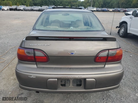2000 Chevrolet Malibu LS with VIN 1G1NE52J7Y6195882, listed as a Copart auction lot 71700814 with 201,689 mi miles and Salvage Title. Bid and sale history available at carsss.com. Image 6.