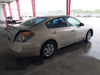 2012 Nissan Altima S z VIN 1N4AL2AP5CC141206, wystawiony jako IAAI lot #42408512 z przebiegiem 109 620 mil mil oraz . Historia ofert i sprzedaży dostępna na DreamBid. Obrazek 4.