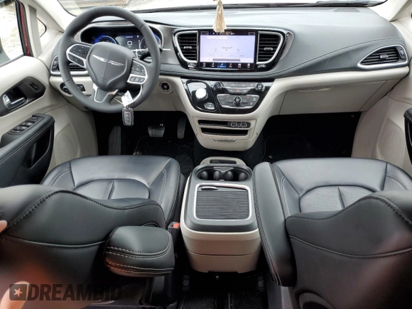 2023 Chrysler Pacifica Touring L с VIN 2C4RC1BG4PR613656, выставлен на аукционе Copart как лот 56598365 с пробегом 13 883 миль миль и Списание • Salvage title. История ставок и продаж доступна на DreamBid. Изображение 8.