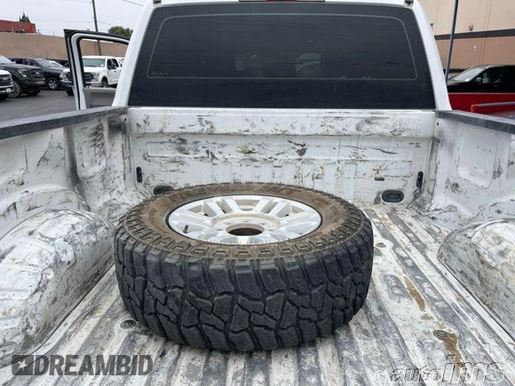 2019 Ford F-250 XL z VIN 1FT7W2BT6KED31476, wystawiony jako IAAI lot #42694305 z przebiegiem 43 590 mil mil oraz . Historia ofert i sprzedaży dostępna na DreamBid. Obrazek 1.