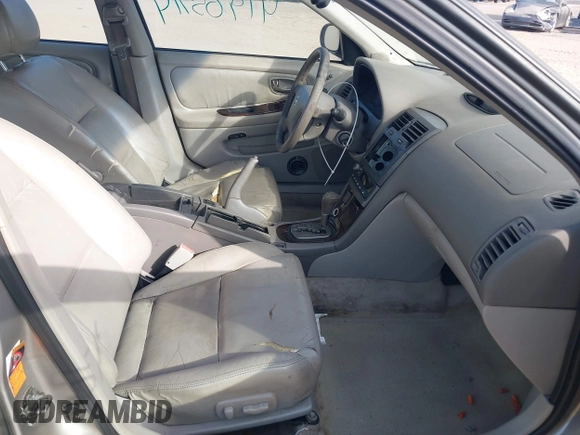 2003 Nissan Maxima GLE z VIN JN1DA31A83T411224, wystawiony jako IAAI lot #41905714 z przebiegiem Nie podano mil oraz . Historia ofert i sprzedaży dostępna na DreamBid. Obrazek 5.