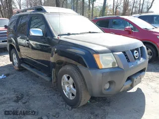 2008 Nissan Xterra S with VIN 5N1AN08U58C514249, listed as a IAAI auction lot 41693497 with 305,790 mi miles. Bid and sale history available at carsss.com. Image 1.