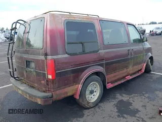 1991 Chevrolet Astro Cargo Van with VIN 1GBDM19Z4MB136076, listed as a IAAI auction lot 41482281 with 202,682 mi miles. Bid and sale history available at carsss.com. Image 4.
