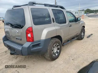 2007 Nissan Xterra SE z VIN 5N1AN08U67C532662, wystawiony jako Copart lot #82249004 z przebiegiem 151 718 mil mil oraz Szkoda całkowita • Salvage title. Historia ofert i sprzedaży dostępna na DreamBid. Obrazek 3.