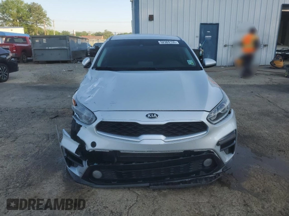 2021 Kia Forte FE z VIN 3KPF24AD6ME319199, wystawiony jako Copart lot #52369155 z przebiegiem 104 348 mil mil oraz Szkoda całkowita • Salvage title. Historia ofert i sprzedaży dostępna na DreamBid. Obrazek 5.