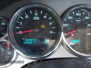 2009 Chevrolet Silverado 1500 LT with VIN 3GCEK23M99G113089, listed as a IAAI auction lot 41628802 with 227,093 mi miles and . Bid and sale history available at DreamBid. Image 15.