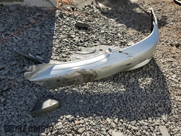 2002 Lexus ES 300 с VIN JTHBF30G020018392, выставлен на аукционе Copart как лот 77686564 с пробегом 142 524 миль миль и Списание • Salvage title. История ставок и продаж доступна на DreamBid. Изображение 12.
