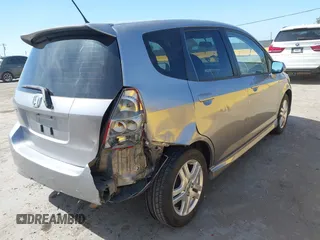 2008 Honda Fit Sport with VIN JHMGD376X8S039790, listed as a IAAI auction lot 42083840 with 227,602 mi miles. Bid and sale history available at carsss.com. Image 4.