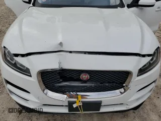 2018 Jaguar F-Pace 25t Premium with VIN SADCJ2FX2JA259633, listed as a Copart auction lot 50873505 with 117,812 mi miles and Salvage title. Bid and sale history available at DreamBid. Image 14.