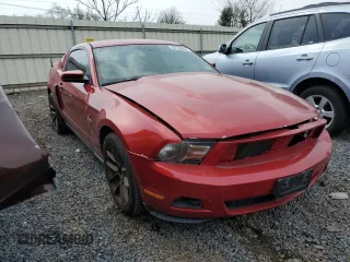 2010 Ford Mustang V6 with VIN 1ZVBP8AN3A5133074, listed as a Copart auction lot 52142895 with 124,033 mi miles and Salvage Title. Bid and sale history available at DreamBid. Image 4.