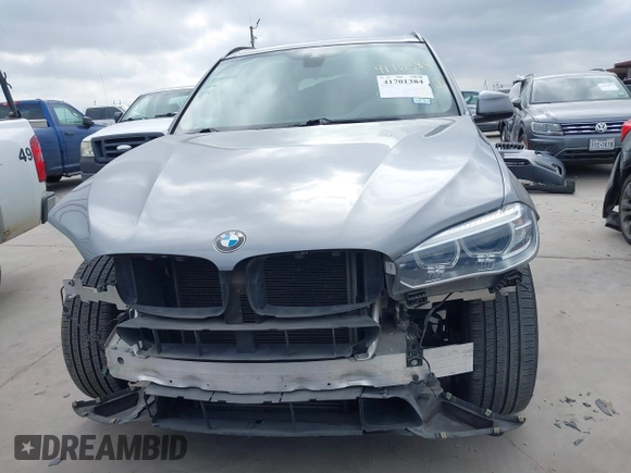 2016 BMW X5 xDrive35i with VIN 5UXKR0C52G0U08532, listed as a IAAI auction lot 41701384 with 100,881 mi miles. Bid and sale history available at carsss.com. Image 13.